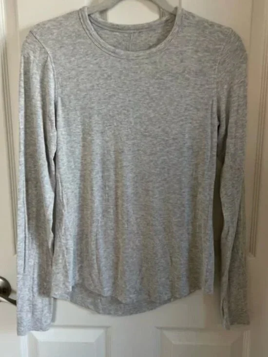Lululemon Hold Tight Long Sleeve, 6 - Picture 2 of 3